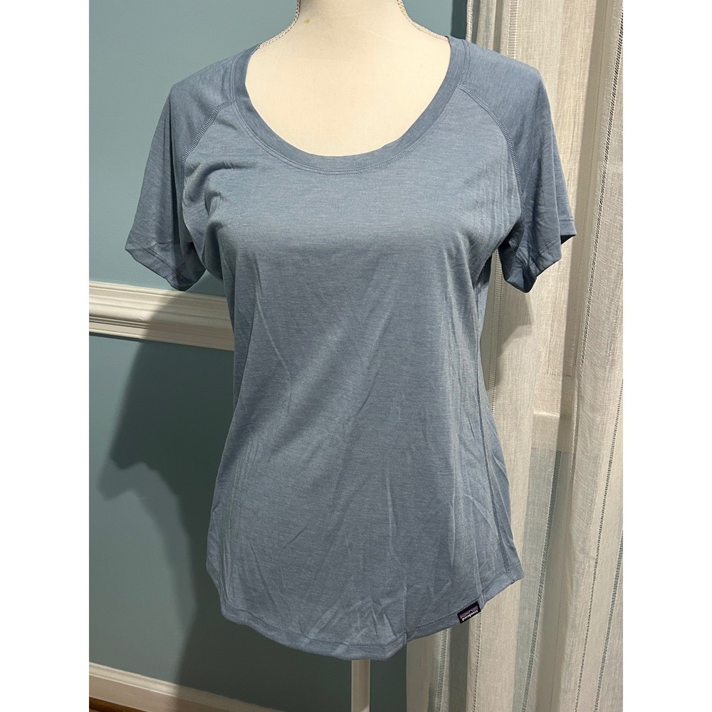 Patagonia Capilene Cool Trail Shirt Womens Medium Blue Heather Scoop Neck Tee